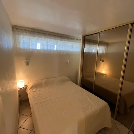 T2 Quartier Naturiste Apartmán
